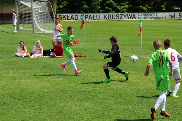 这位年轻选 这位年轻选